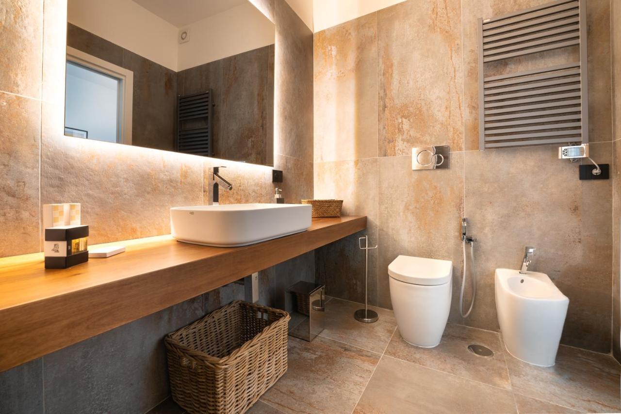 Harmony Luxury Rooms Castellammare di Stabia Exterior foto